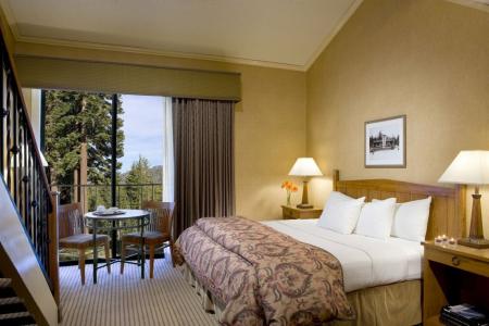 Mammoth Mountain Inn - 9