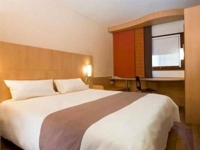 Ibis Oviedo - 37