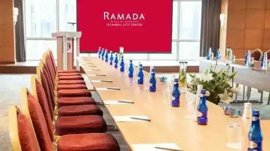 Ramada Plaza By Wyndham Istanbul City Center - 9