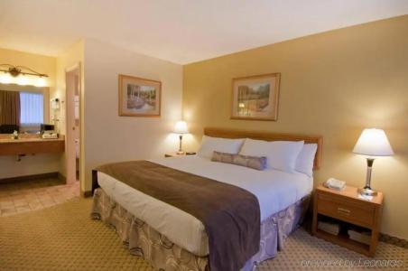 Best Western PLUS Burnaby - 50