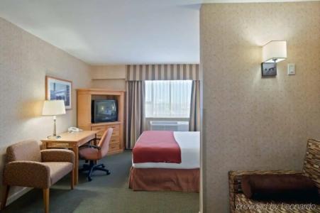 Holiday Inn Express Vancouver Airport-Richmond, an IHG - 33