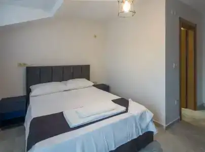 MINI SUITE OTEL - 25