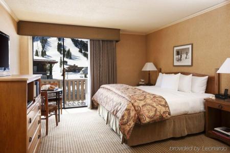 Mammoth Mountain Inn - 13