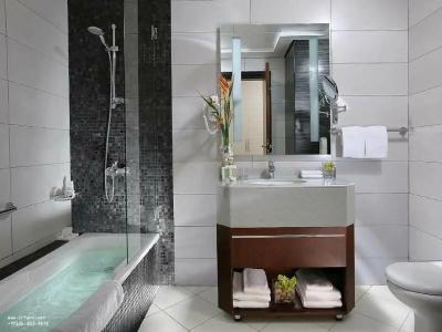 Ramada by Wyndham Dubai Barsha Heights - 37