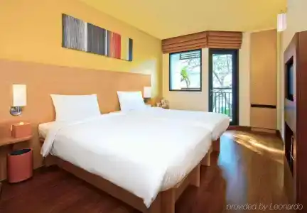 Ibis Hua Hin - 12