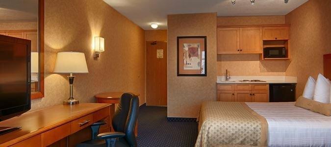 Best Western PLUS Langley Inn - 42