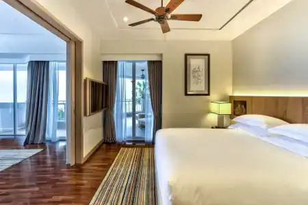 Hilton Hua Hin Resort & Spa - 2