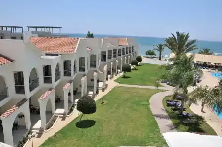 Radisson Beach Resort Larnaca - 26