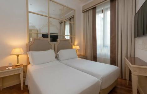 Radisson Blu GHR Rome - 19