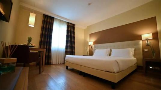 Best Western Grand Guinigi - 26