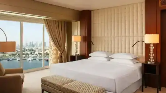 Sheraton Dubai Creek & Towers - 6