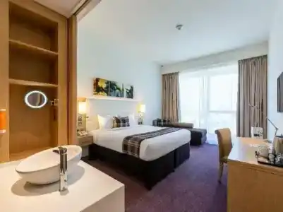 Premier Inn Dubai Dragon Mart - 31