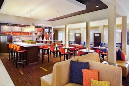 Courtyard by Marriott Fresno - 30