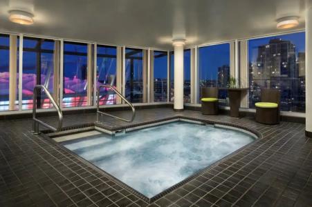 Hampton Inn & Suites, by Hilton - Vancouver Downtown - 7