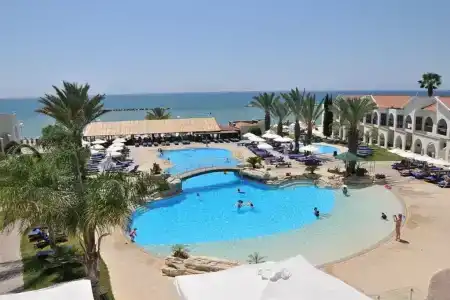 Radisson Beach Resort Larnaca - 25