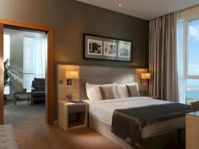 TRYP by Wyndham Abu Dhabi City Center - 6