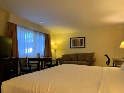 Best Western PLUS Burnaby - 34