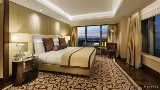 Conrad Istanbul Bosphorus - 13