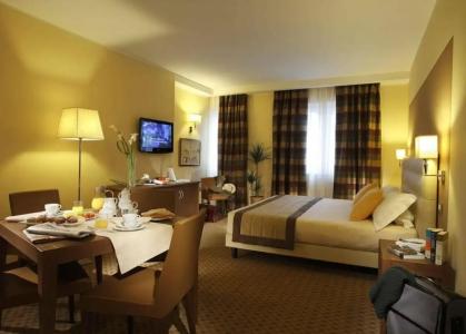 Best Western Grand Guinigi - 25