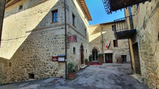 Relais La Corte di Bettona - 1