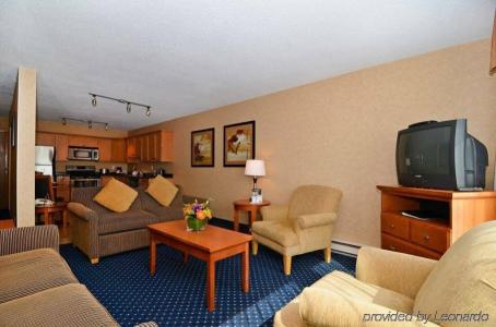 Best Western PLUS Langley Inn - 33