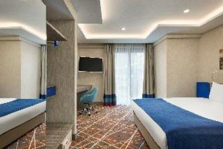 Tryp by Wyndham Istanbul Taksim - 50