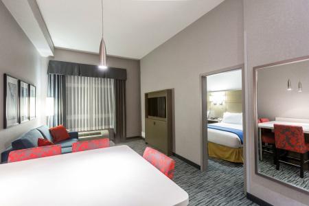 Holiday Inn Express & Suites Riverport Richmond, an IHG - 54