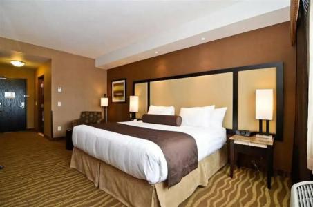 Best Western Premier Freeport Inn Calgary Airport - 38