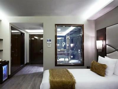 DoubleTree by Hilton Istanbul Esentepe - 10