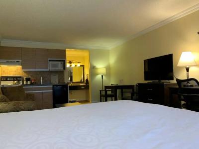 Best Western PLUS Burnaby - 21