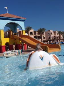 Charmillion Club Aquapark - 32