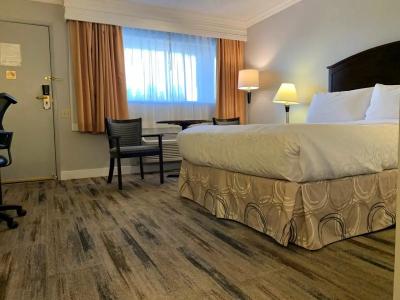 Best Western PLUS Burnaby - 28