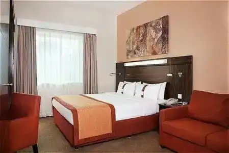 Holiday Inn Express Dubai Safa Park, an IHG - 1