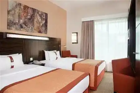 Holiday Inn Express Dubai Safa Park, an IHG - 7