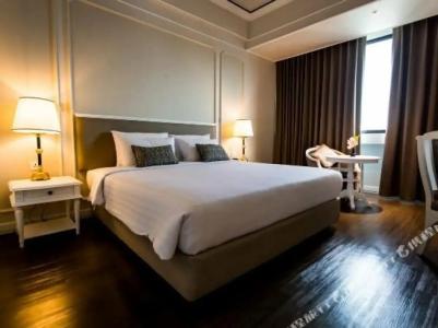 Courtyard by Marriott Phuket Town - 40