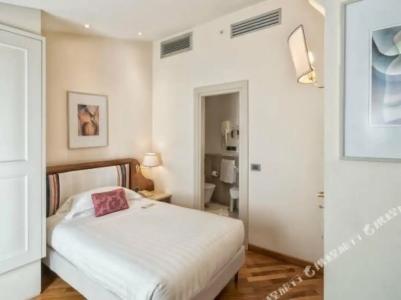 B&B Firenze Laurus Al Duomo - 35