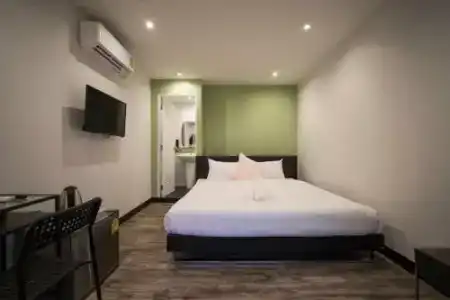 Resort V - MRT Huai Khwang - 0