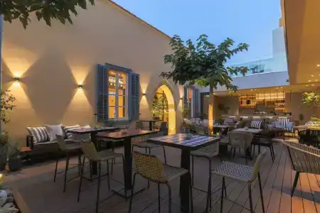 Indigo Larnaca - Adults Only, an IHG - 10