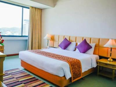 Courtyard by Marriott Phuket Town - 12