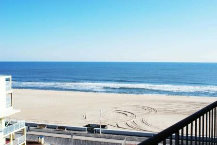 Grand Ocean City Oceanfront - 97