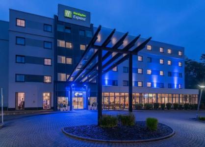 Holiday Inn Express Frankfurt Airport, an IHG - 20