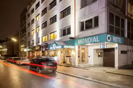 Centro Mondial - 7