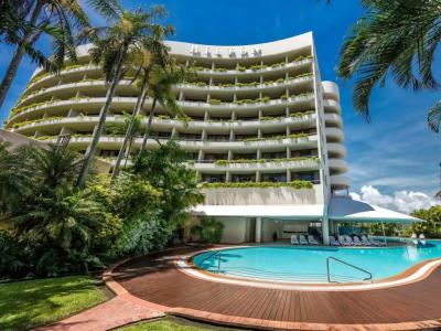 Hilton Cairns - 39