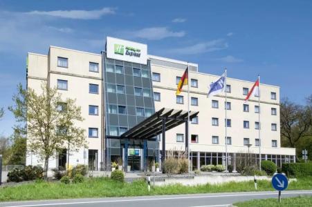 Holiday Inn Express Frankfurt Airport, an IHG - 18