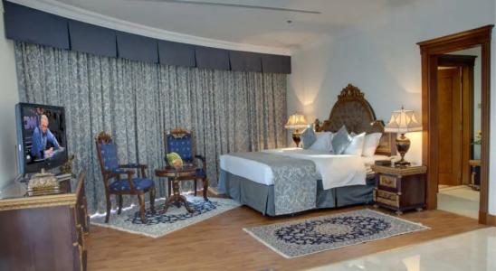 Grand Excelsior - Bur Dubai - 12