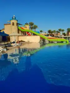 Royal Lagoons Resort & Aqua Park Families and Couples Only - 36