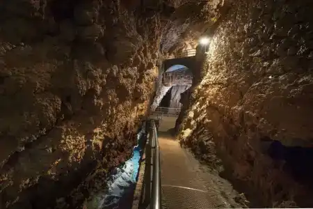 Grotta Giusti - 29