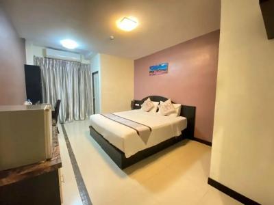 Leelawadee Modern Resort Huaykwang - 25