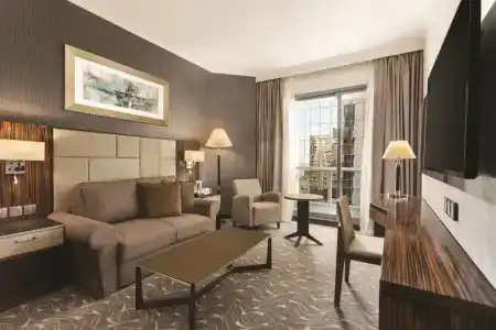 Hawthorn Suites by Wyndham Abu Dhabi City Center - 13