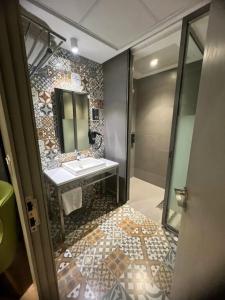 Ibis Styles Dubai Jumeira - 83